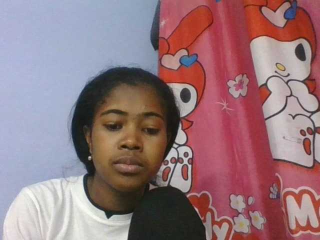 Phaniah1a live cam on BongaCams