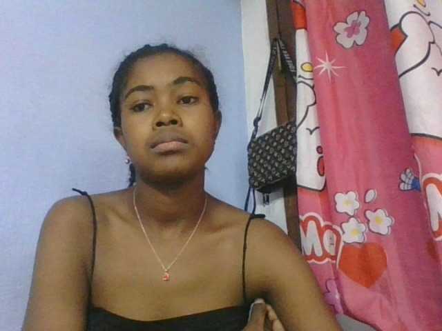 Phaniah1a live webcam show