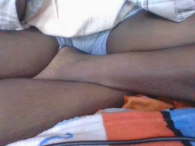 Phaniah1a live cam on BongaCams