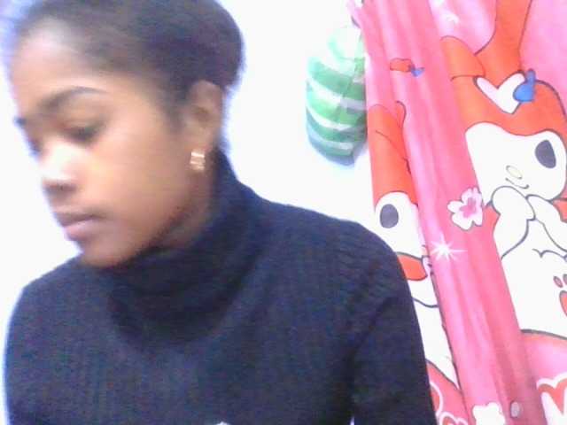 Phaniah1a live cam on BongaCams