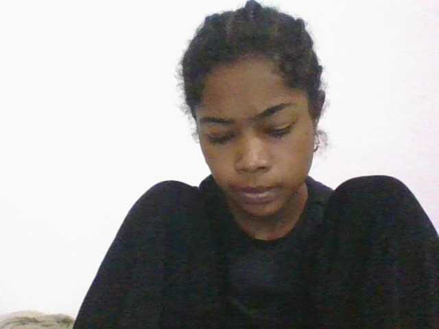 Phaniah1a live cam on BongaCams