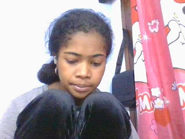 Phaniah1a live cam on BongaCams