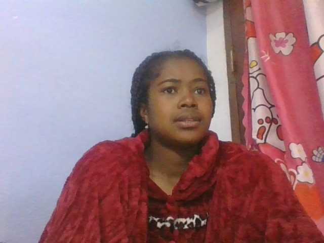 Phaniah1a live cam on BongaCams