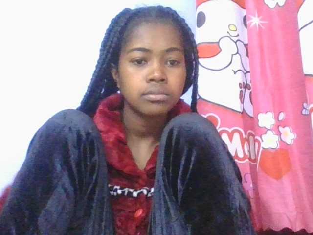 Phaniah1a live cam on BongaCams