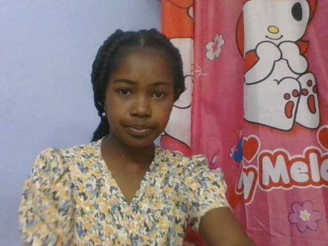 Phaniah1a live cam on BongaCams