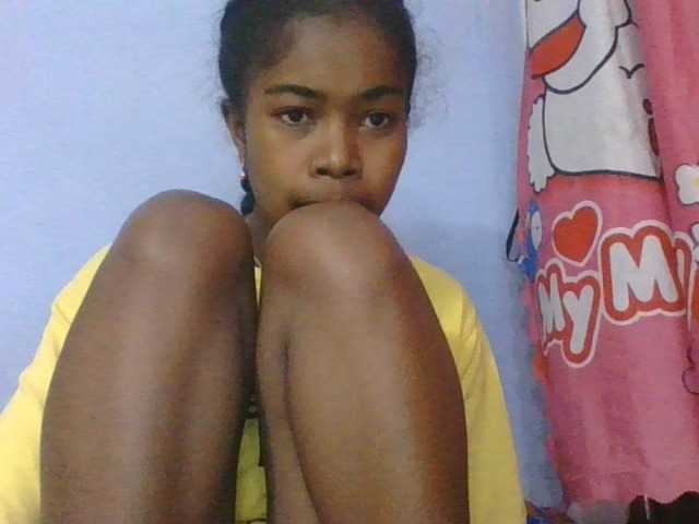Phaniah1a live cam on BongaCams