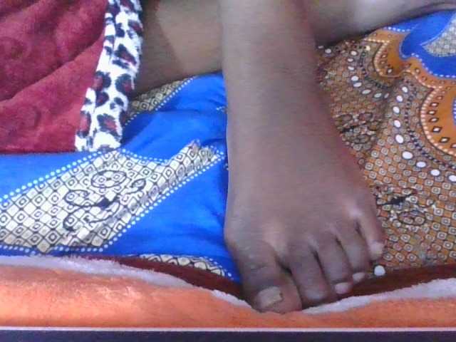 Phaniah1a live cam on BongaCams