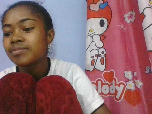 Phaniah1a live cam on BongaCams