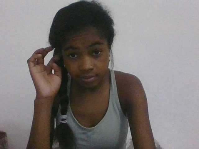 Phaniah1a live cam on BongaCams