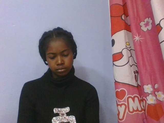 Phaniah1a live cam on BongaCams