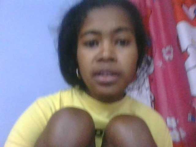 Phaniah1a live cam on BongaCams