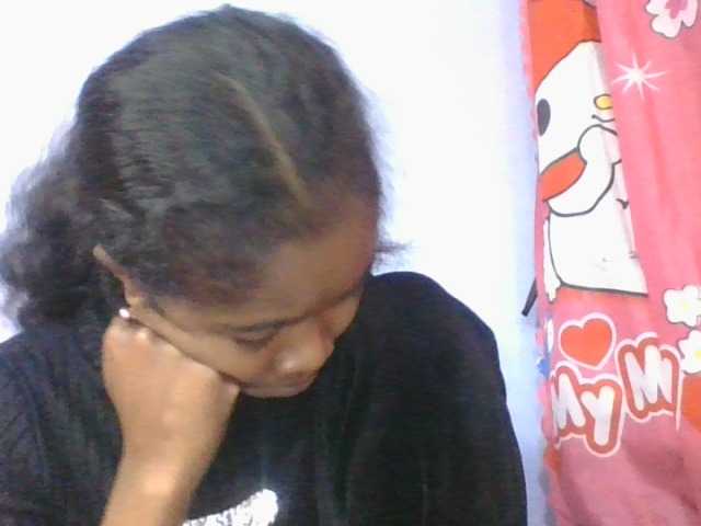 Phaniah1a live cam on BongaCams