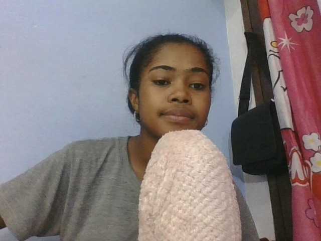 Phaniah1a live cam on BongaCams