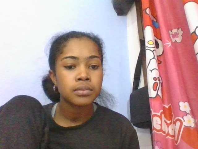 Phaniah1a live cam on BongaCams