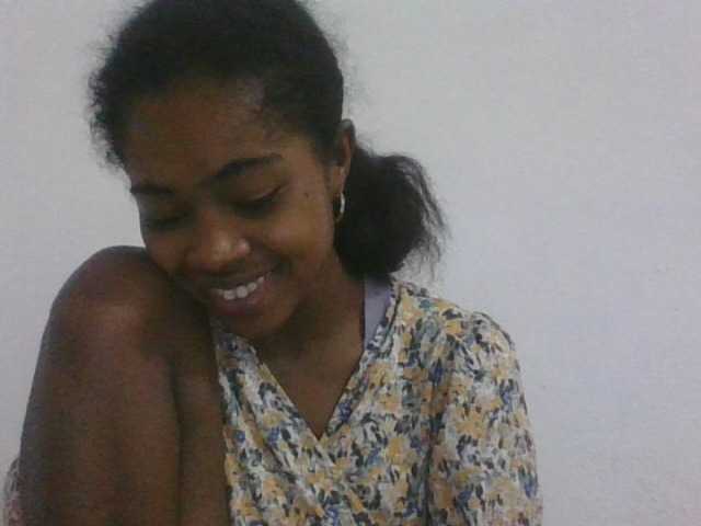 Phaniah1a live cam on BongaCams