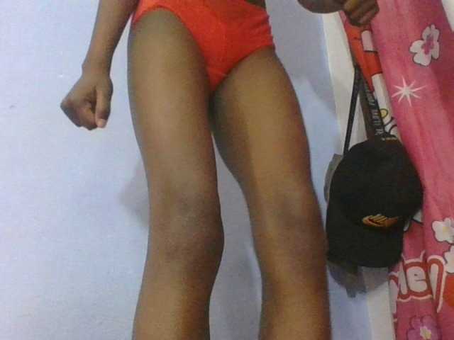 Phaniah1a live cam on BongaCams