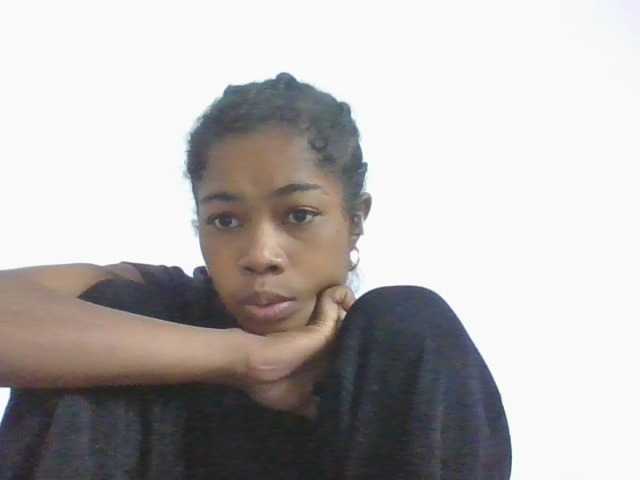 Phaniah1a live cam on BongaCams