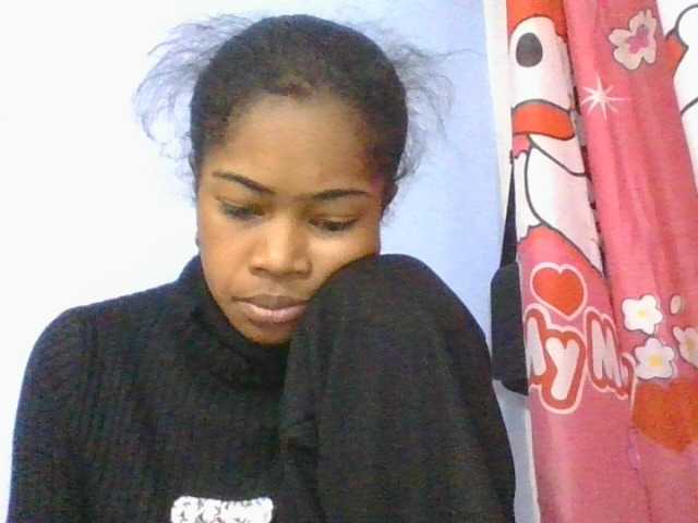 Phaniah1a live cam on BongaCams