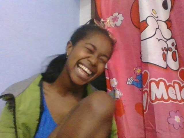 Phaniah1a live cam on BongaCams