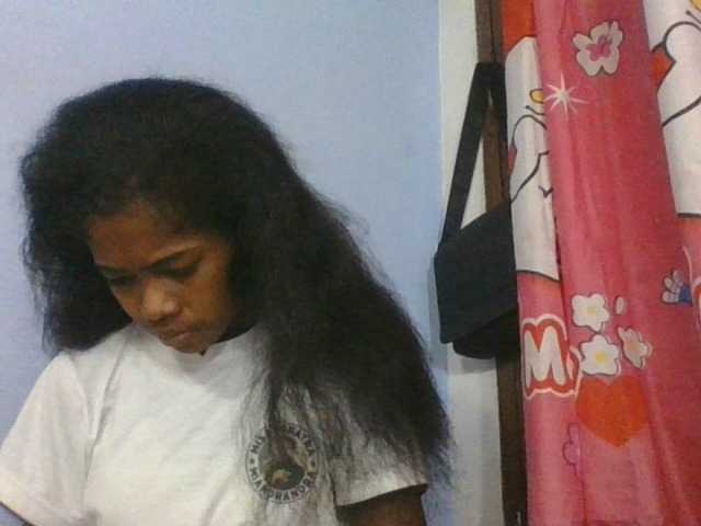 Phaniah1a live cam on BongaCams