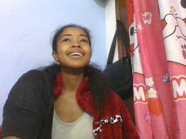 Phaniah1a live cam on BongaCams
