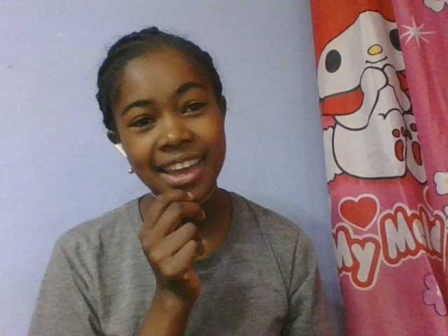Phaniah1a live cam on BongaCams