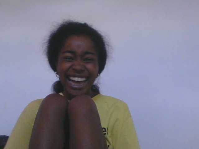 Phaniah1a live cam on BongaCams