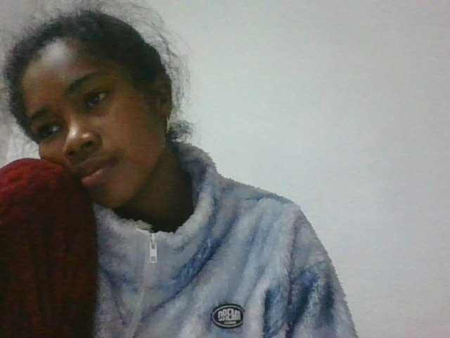 Phaniah1a live cam on BongaCams