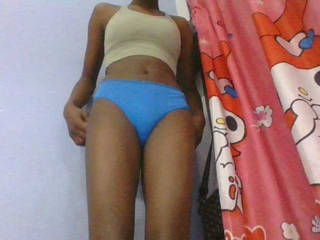 Phaniah1a live cam on BongaCams