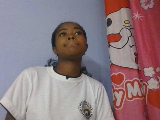 Phaniah1a live cam on BongaCams