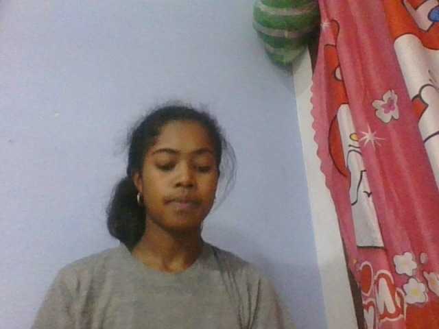 Phaniah1a live cam on BongaCams