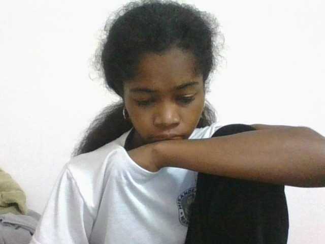 Phaniah1a live cam on BongaCams