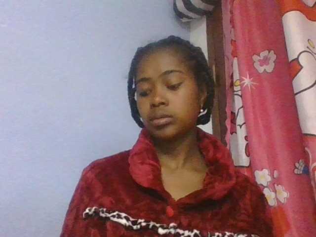 Phaniah1a live cam on BongaCams