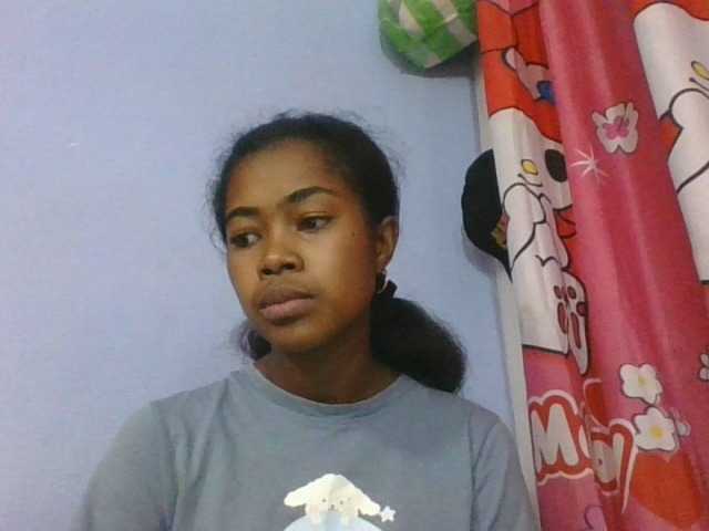 Phaniah1a live cam on BongaCams