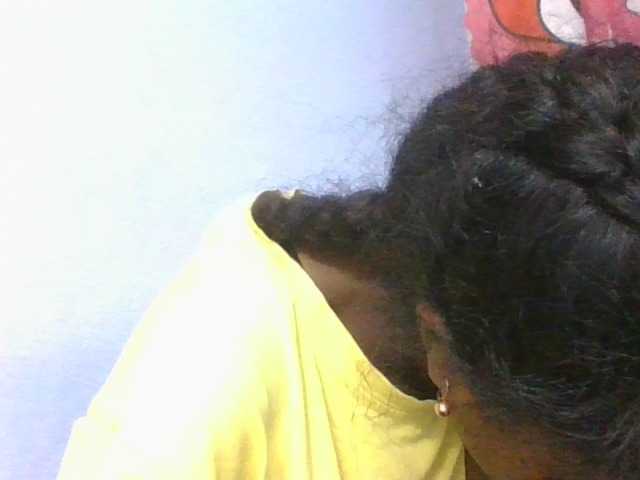 Phaniah1a live cam on BongaCams