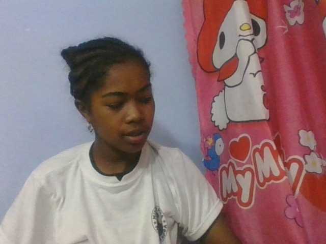 Phaniah1a live cam on BongaCams