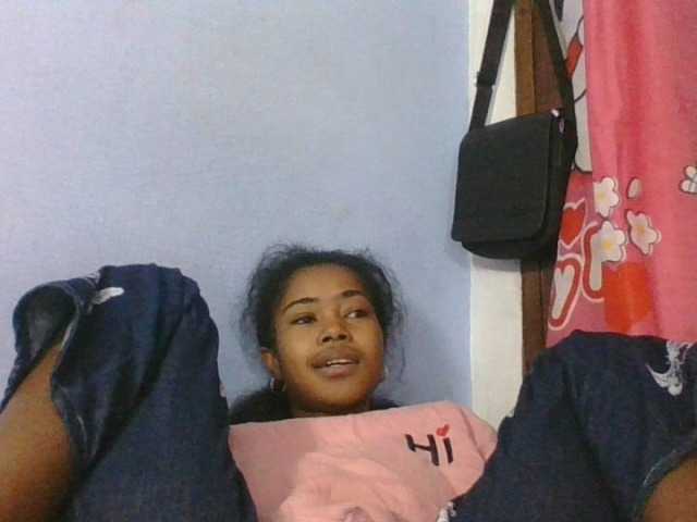 Phaniah1a live cam on BongaCams