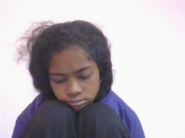 Phaniah1a live cam on BongaCams