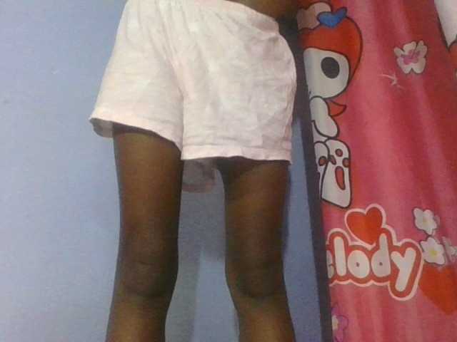 Phaniah1a live cam on BongaCams