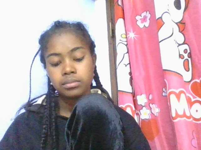 Phaniah1a live cam on BongaCams