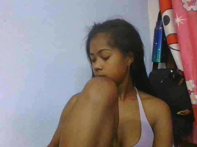 Phaniah1a Live Webcam on BongaCams