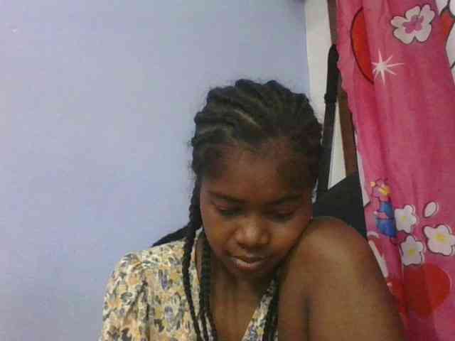 Phaniah1a Live Webcam on BongaCams