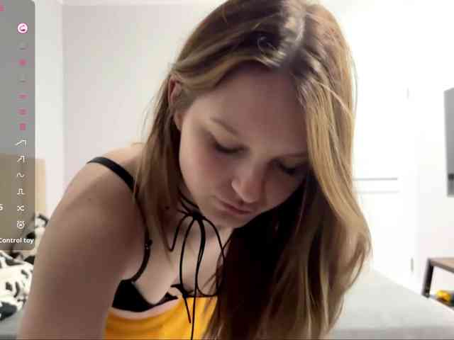 TarahShorb webcam