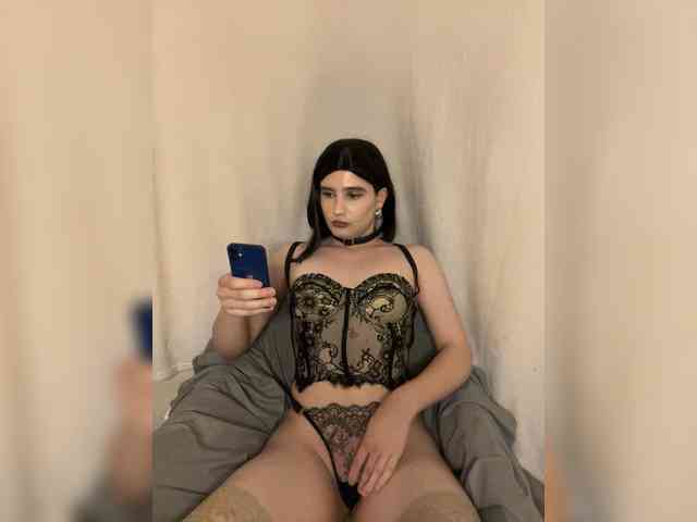 Markooooooo's cam show statistics and live stream