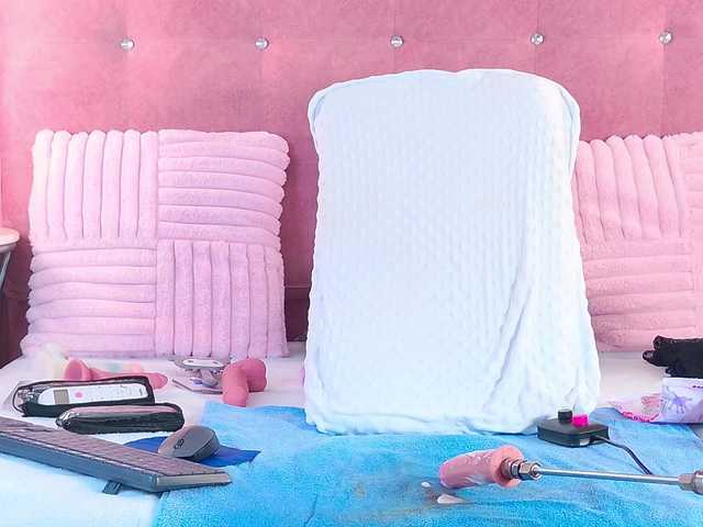 Candy-Mari live cam on BongaCams