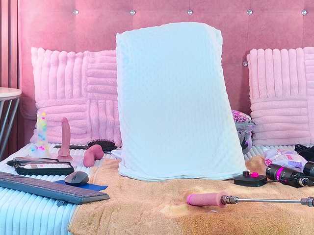 Candy-Mari live cam on BongaCams