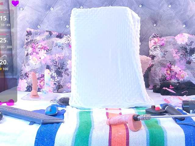 Candy-Mari live cam on BongaCams