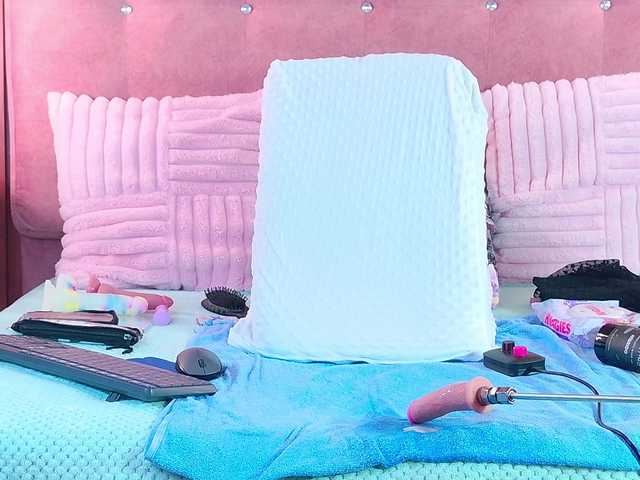 Candy-Mari live cam on BongaCams