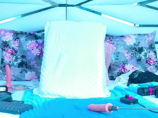 Candy-Mari live cam on BongaCams