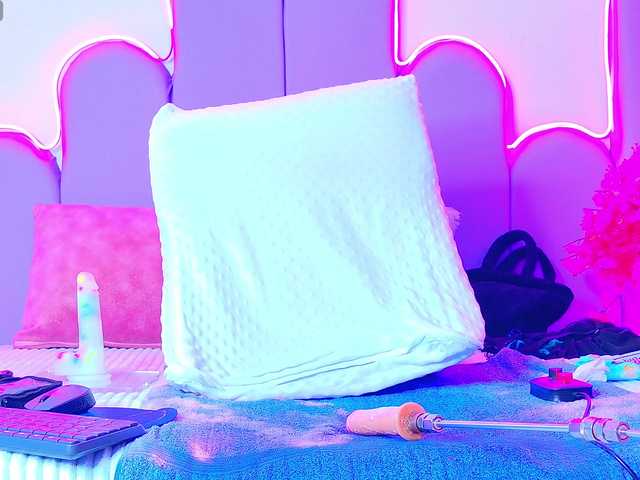 Candy-Mari live cam on BongaCams